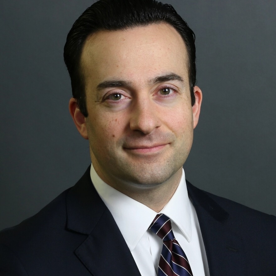 Headshot image of Nicholas Cintineo, CFA®, CIPM